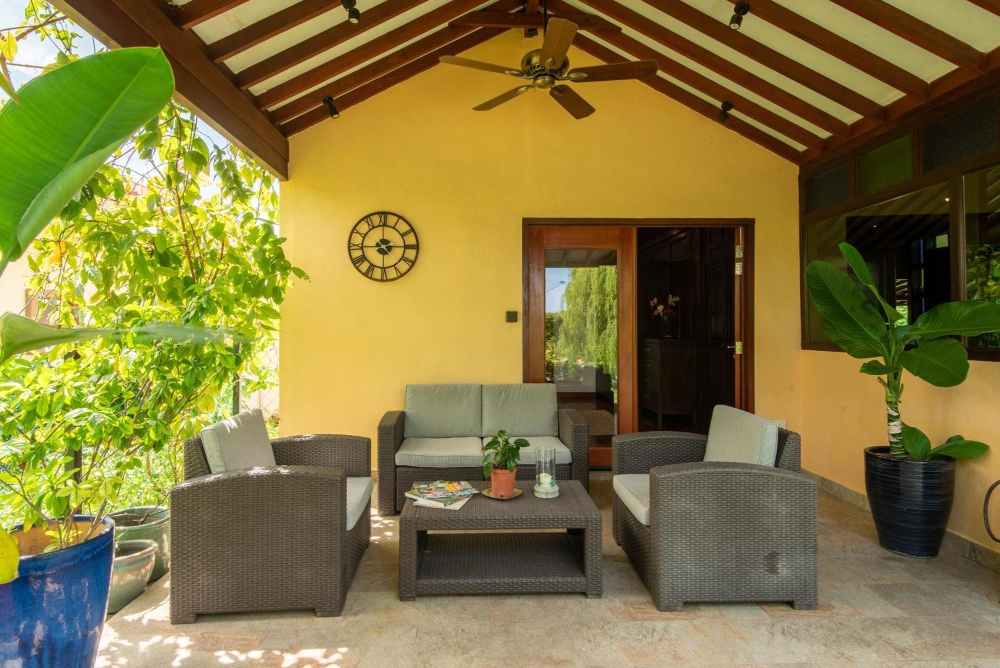 Limasan Villa Langkawi Pantai Cenang  Exterior photo
