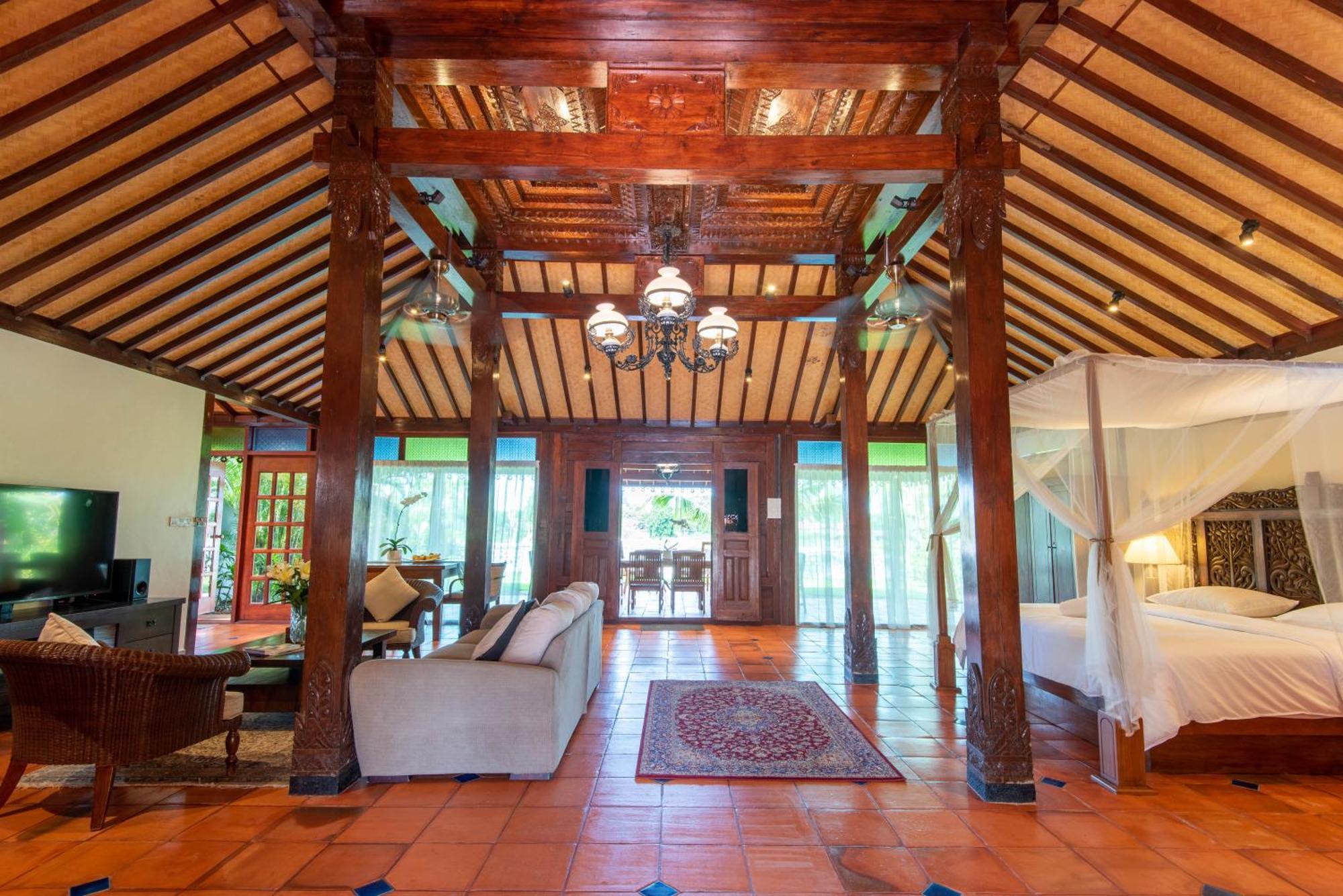 Limasan Villa Langkawi Pantai Cenang  Exterior photo