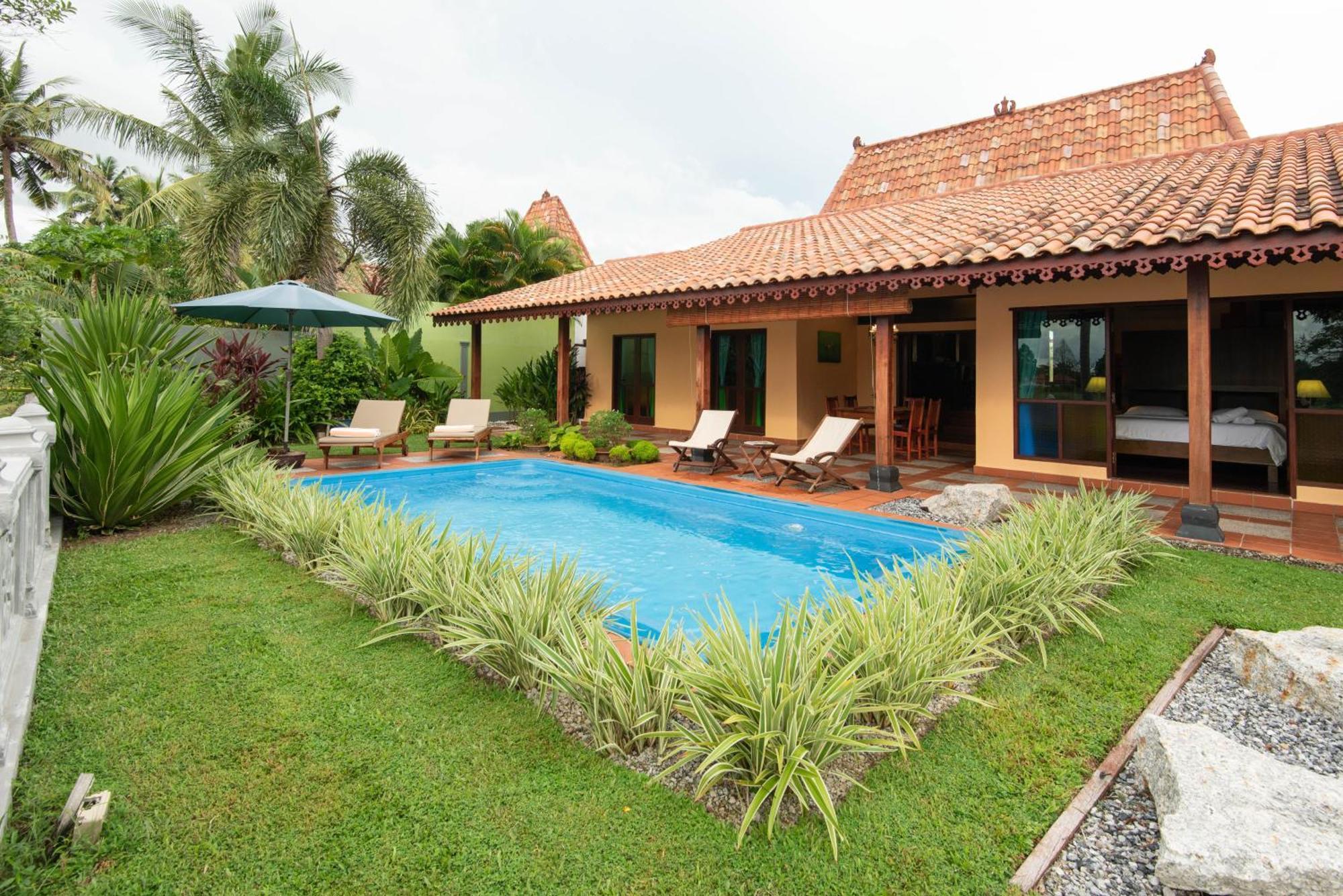 Limasan Villa Langkawi Pantai Cenang  Exterior photo